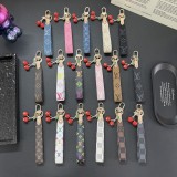 35QE4A Popular bag 's charms accessories