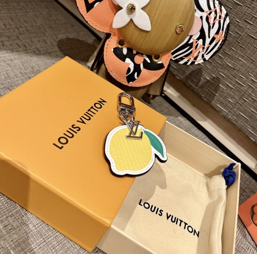 A1Q105E15 Popular bag 's charms accessories