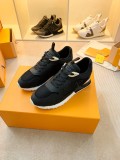 Z2Q95E102  Popular high-quality  shoes