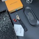 35QE4A Popular bag 's charms accessories