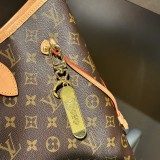35QE25A Popular bag 's charms accessories
