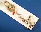 A1Q105E24 Popular bag 's charms accessories