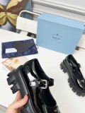 Z2Q95P143  Popular high-quality leather Shoes