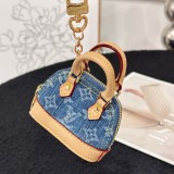 A1Z105E9 Popular bag 's charms accessories