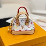 A1Z105E5 Popular bag 's charms accessories