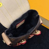 A1Z105E6 Popular bag 's charms accessories