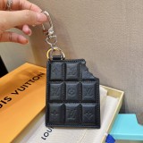 A1Z105E35 Popular bag 's charms accessories