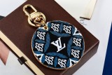 A1Z105E90 Popular bag 's charms accessories