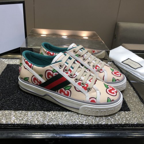 Z2Q105B207  Popular high-quality Shoes