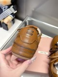 Z2Q105A261 Popular high-quality Shoes