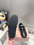 Z2Q105A261 Popular high-quality Shoes