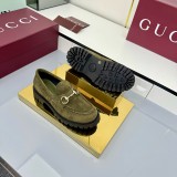 Z2Q105B304 Popular high-quality Shoes