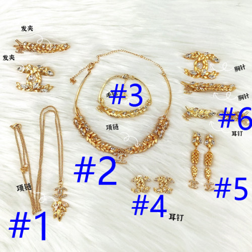 15QC68X Popular Necklace . Bracelets. Earrings