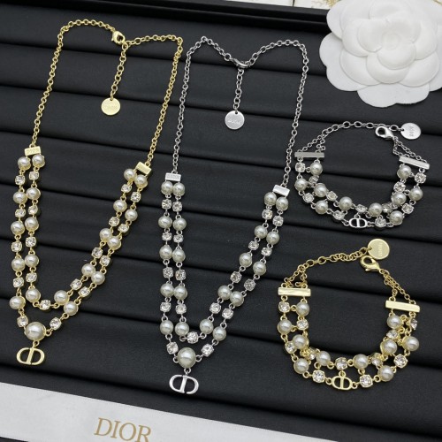 15QD92X Popular Necklace, Bracelets