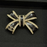 15ZC5X Popular Brooch