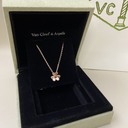 55QVA251X Popular Necklace.Bracelet