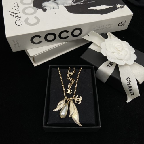 55QC240X Popular Necklace