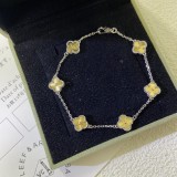 55QVA271X Popular Necklaces. Bracelets. Earrings