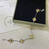 55QVA271X Popular Necklaces. Bracelets. Earrings