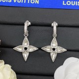 15ZE65E Popular Earrings