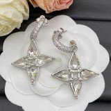 15ZE65E Popular Earrings
