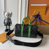 B1R15E133 Popular leather bag
