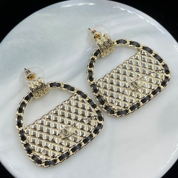 136NC29E Popular Earrings