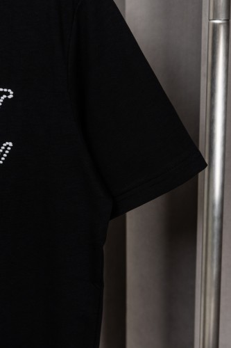 U1P36E125 Popular T-shirts