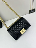 B1P36C16 Popular leather bag