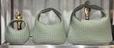 B1N36A15 Popular leather   Purse