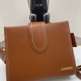 B1P36A25 Popular leather bag