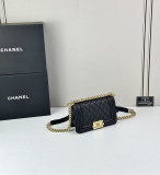 B1P36C17 Popular Caviar leather bag