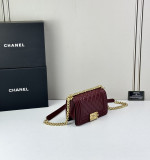 B1P36C16 Popular leather bag