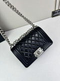 B1P36C16 Popular leather bag