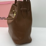 B1P36A2 Popular leather bag