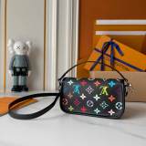B1P36E37 Popular leather bag