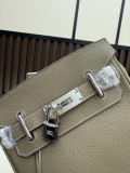 B1P36H45 Popular leather bag