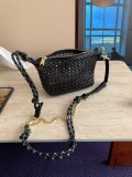 B1P36A51 Popular woven bag
