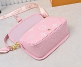 B1P36E42 Popular leather bag