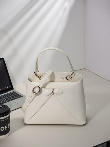 B1P36D89 Popular leather bag