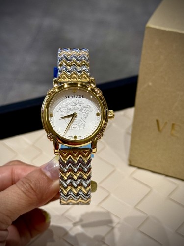 L1R36V77 Popular Watches