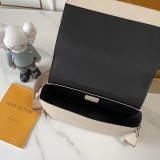 B1P36E78 Popular leather bag
