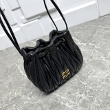 B1P36A81 Popular leather bag