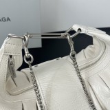 B1P36J119 Popular leather bag