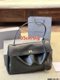 B1P36J123 Popular leather bag
