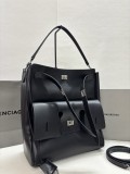 B1P36J121 Popular leather bag