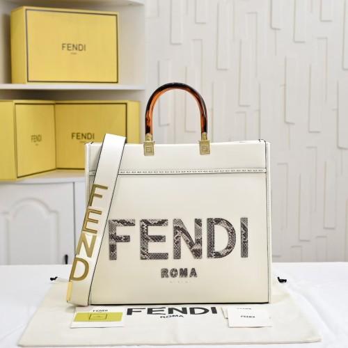 B1P36F105 Popular leather bag
