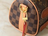 B1P46E31 Popular leather bag
