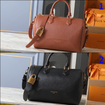 B1P46E40 Popular leather bag