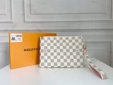 B1P46E52 Popular leather bag